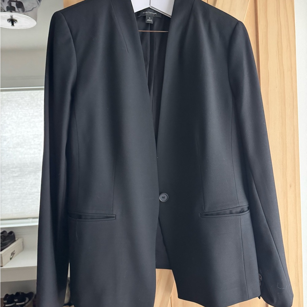 Ann Taylor Classic Black Blazer